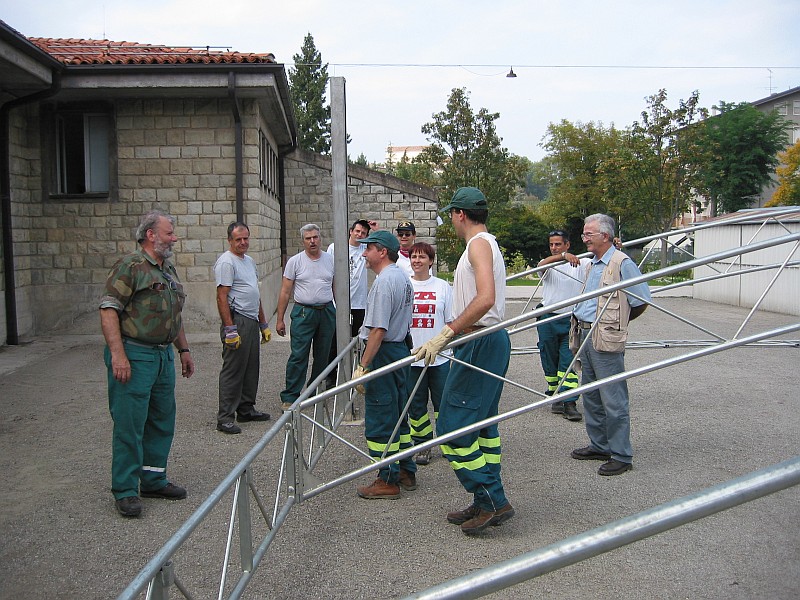 Foto 03 di 90