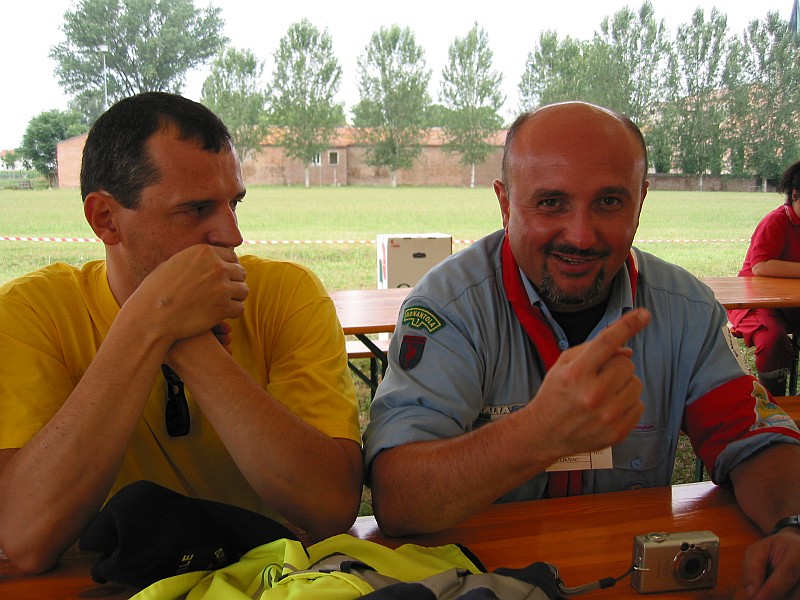 Foto 17 di 30