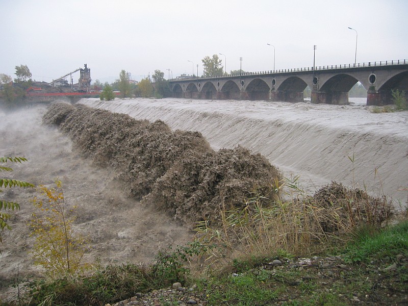 Foto 03 di 45
