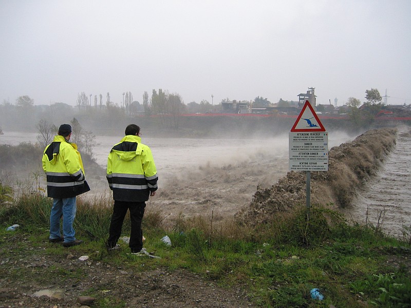 Foto 11 di 45