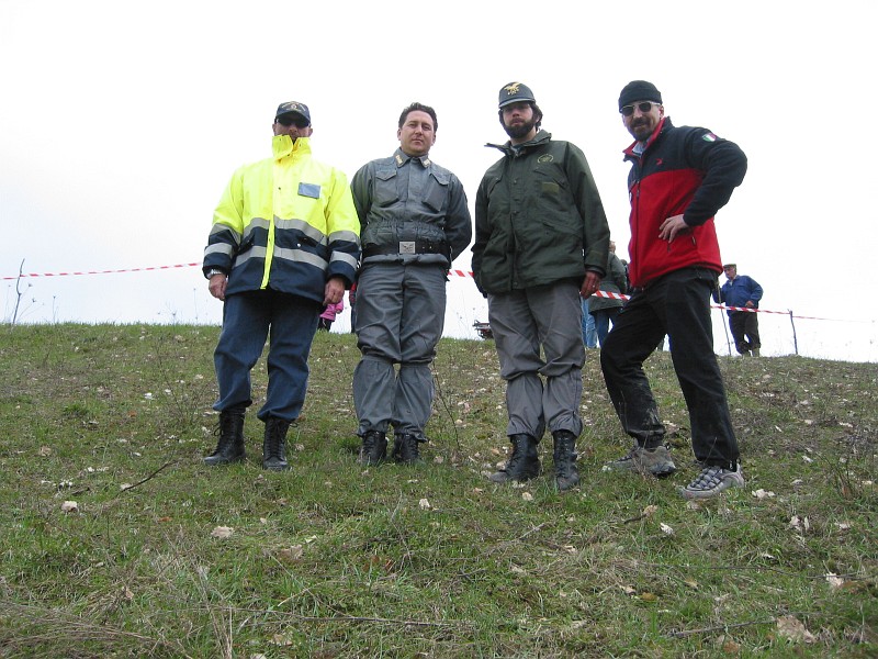 Foto 12 di 30