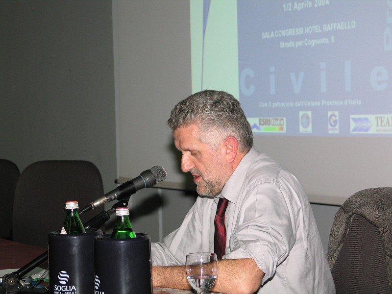 Foto 20 di 45