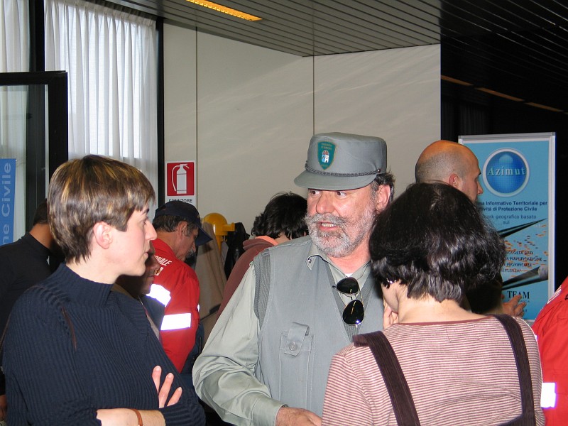 Foto 35 di 45