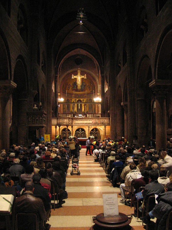 Foto 09 di 30