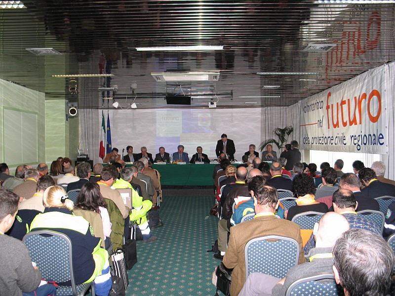 Foto 01 di 15