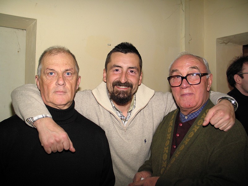 Foto 02 di 15