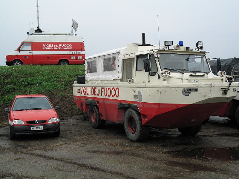 Foto 15 di 30