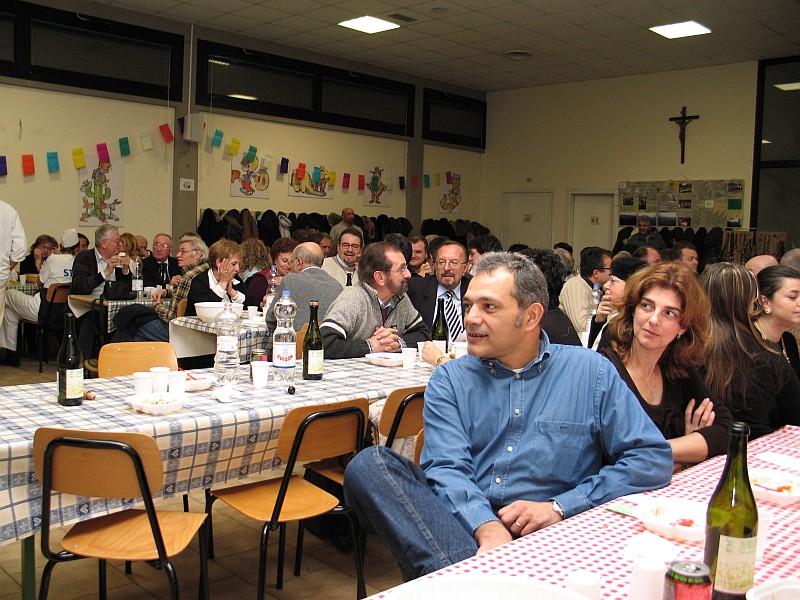 Foto 16 di 30