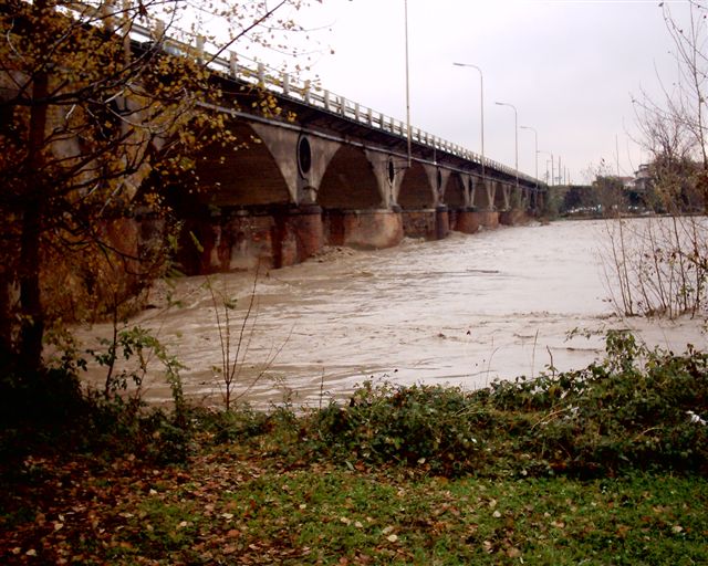 Foto 02 di 10