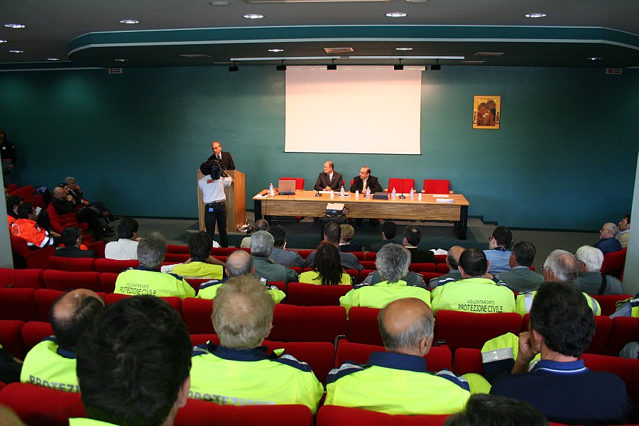Foto 06 di 45