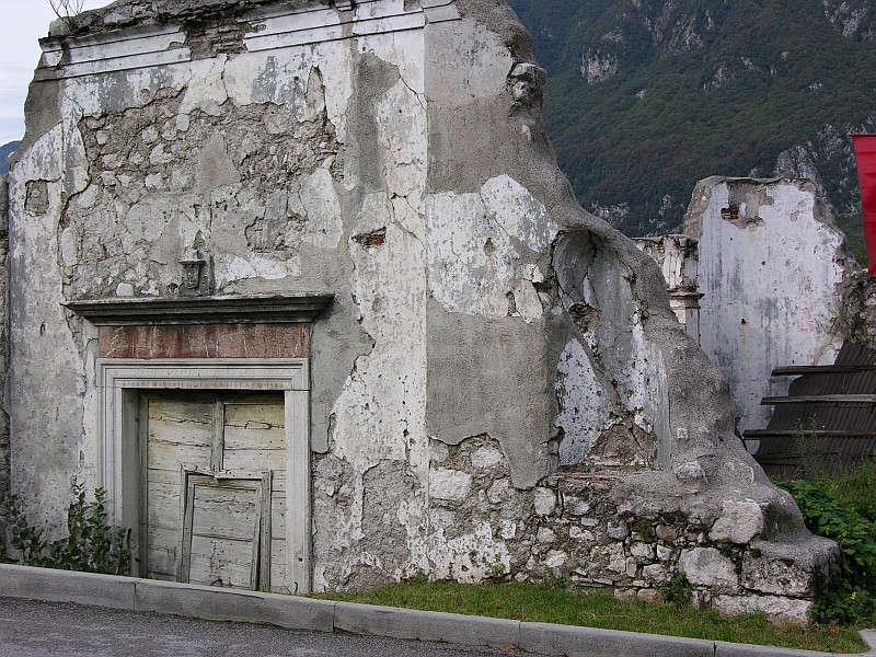 Foto 22 di 45