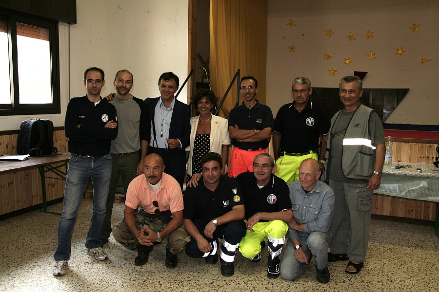 Foto 12 di 15