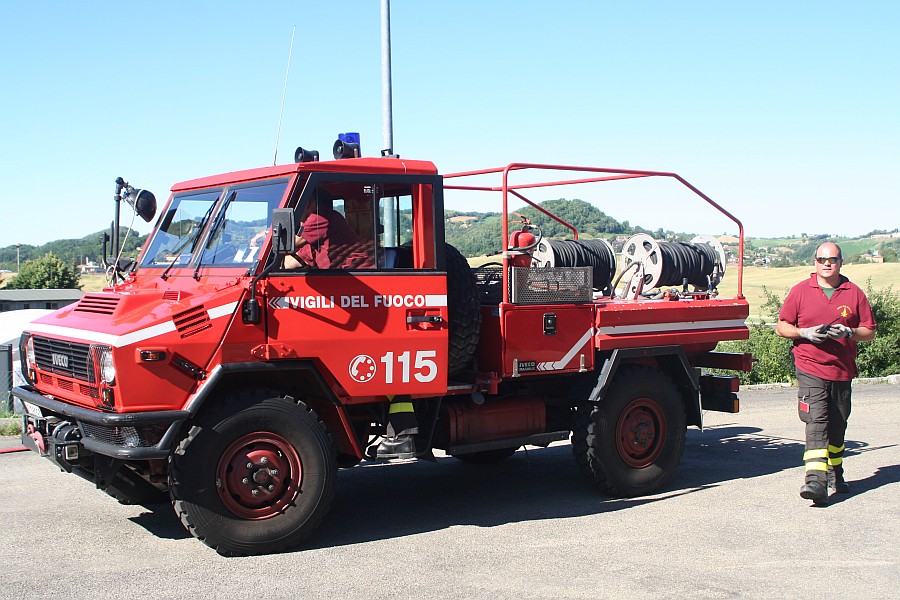 Foto 06 di 76