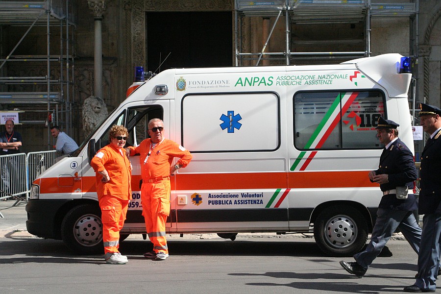Foto 09 di 60