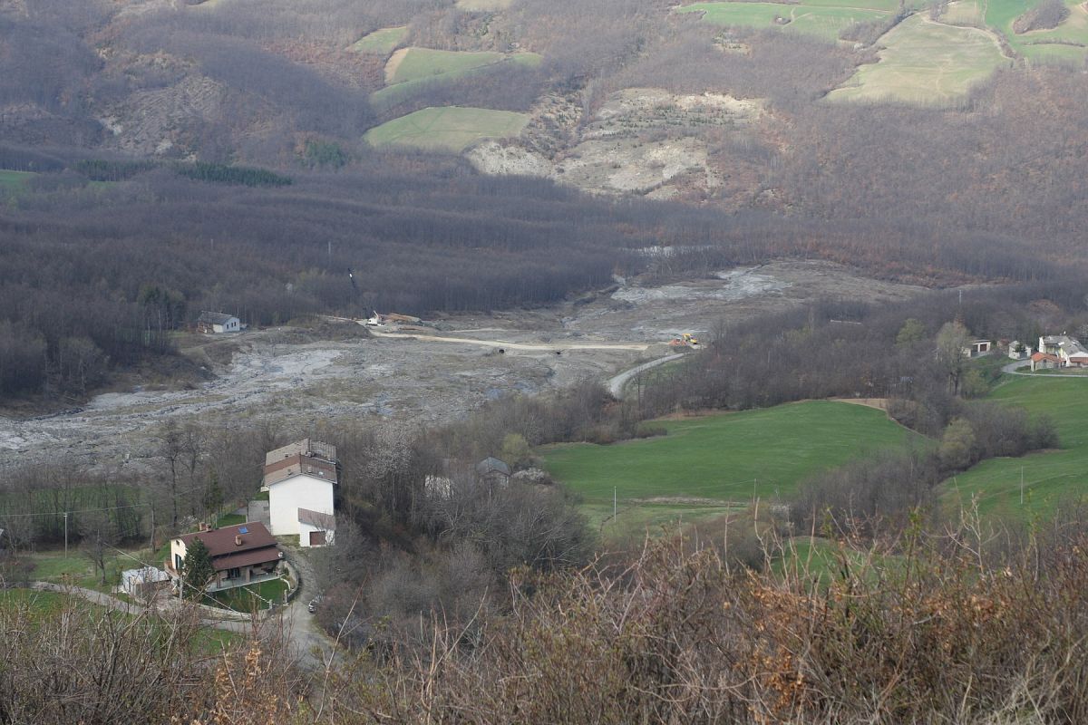 Foto 11 di 23