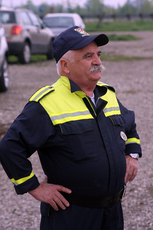 Foto 10 di 30