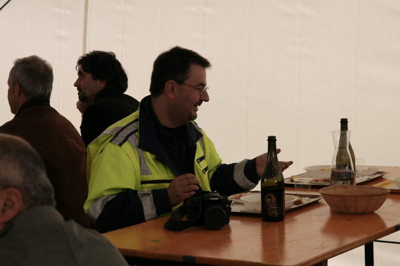 Foto 12 di 60