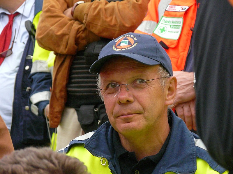 Foto 41 di 45