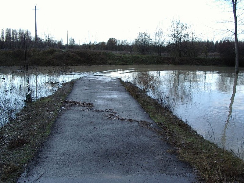 Foto 21 di 30