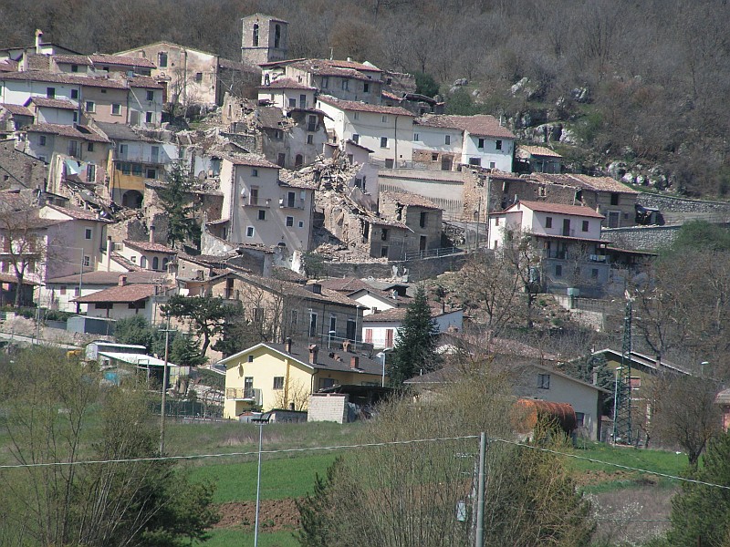 Foto 22 di 30