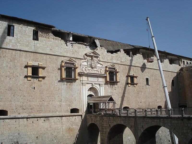 Foto 03 di 60