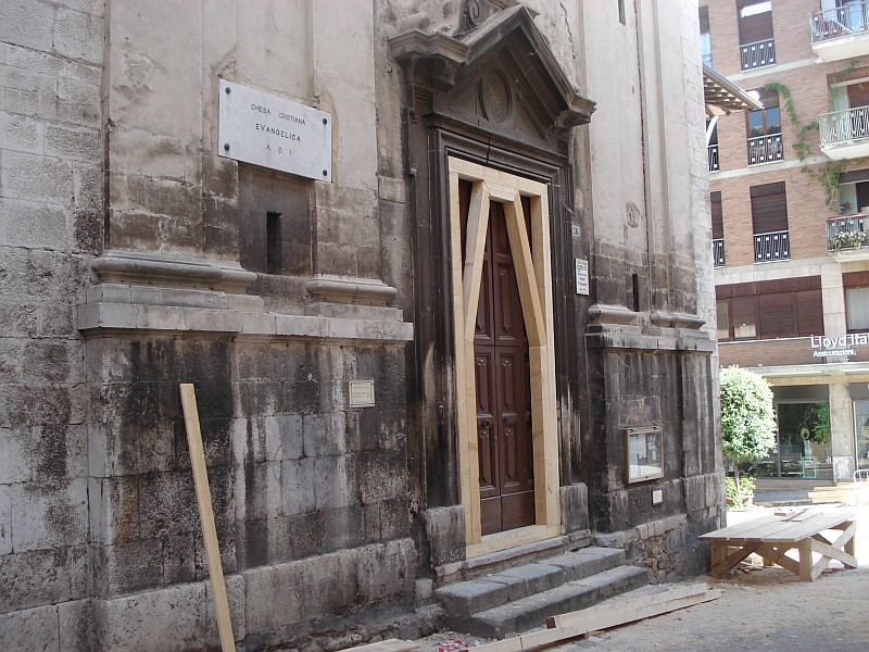 Foto 09 di 60