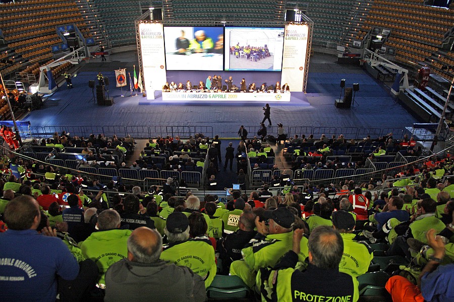 Foto 25 di 45