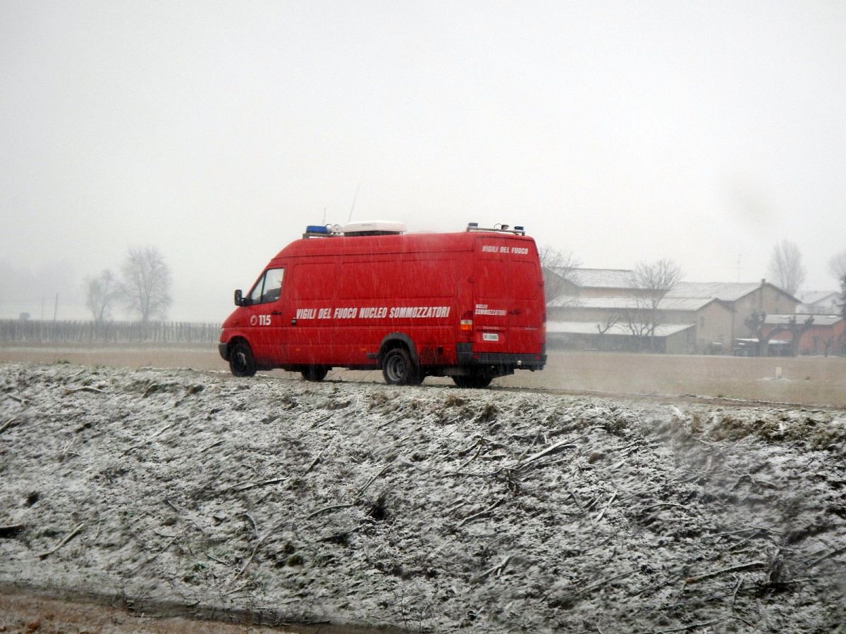 Foto 21 di 30