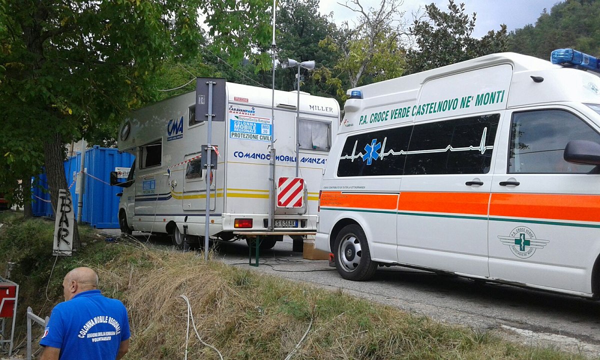Foto 45 di 58