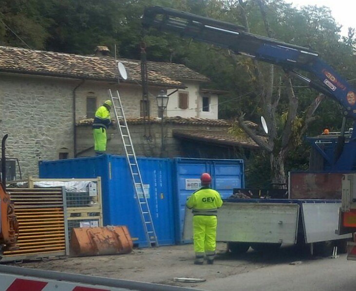 Foto 18 di 18