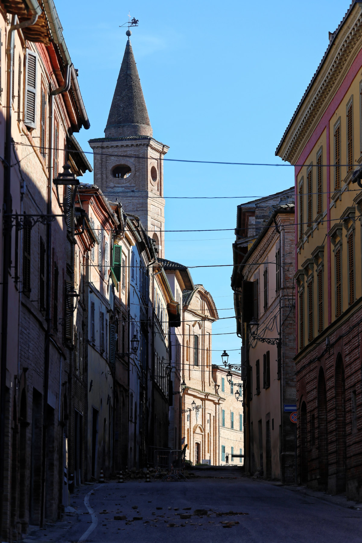 Foto 39 di 48