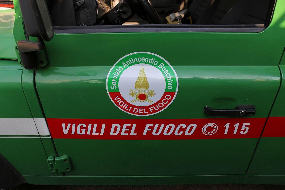 Foto 09 di 34