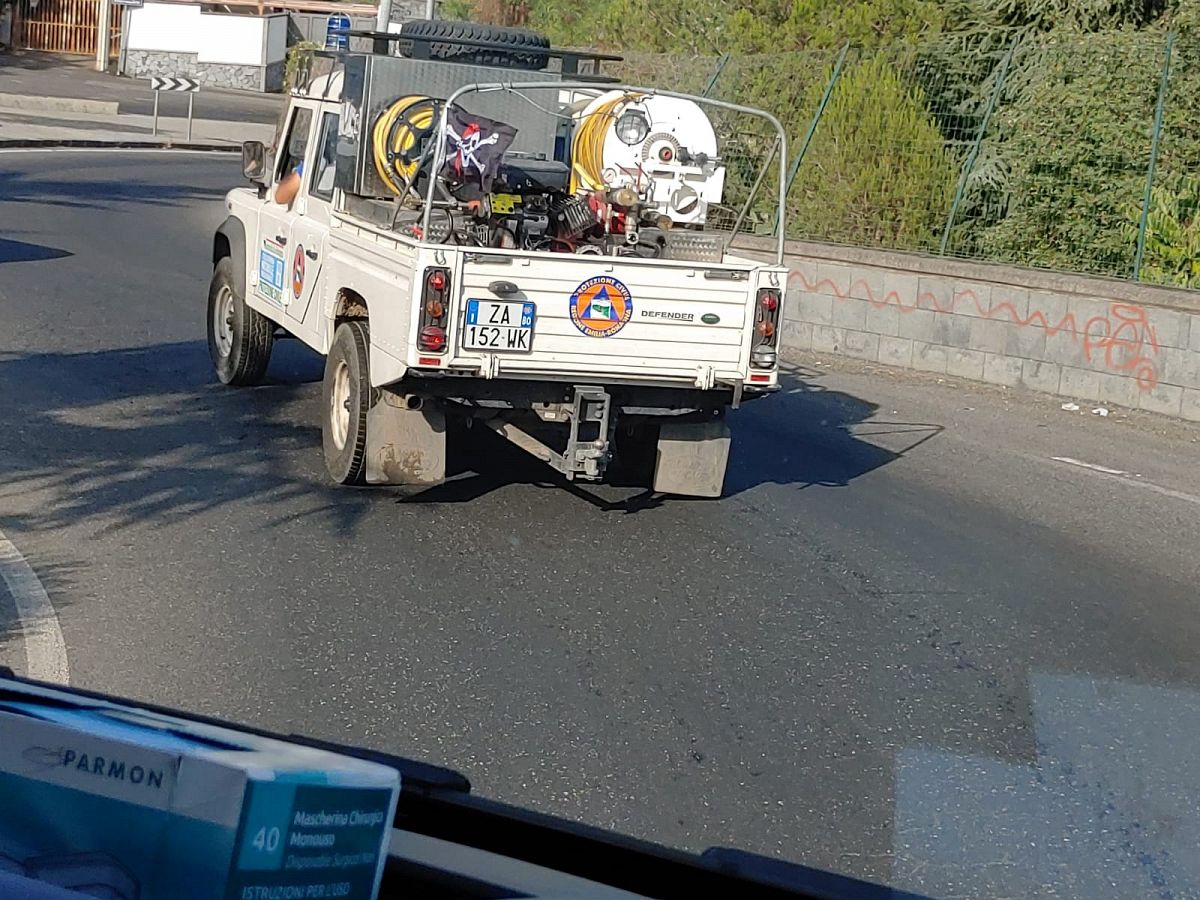 Foto 30 di 68