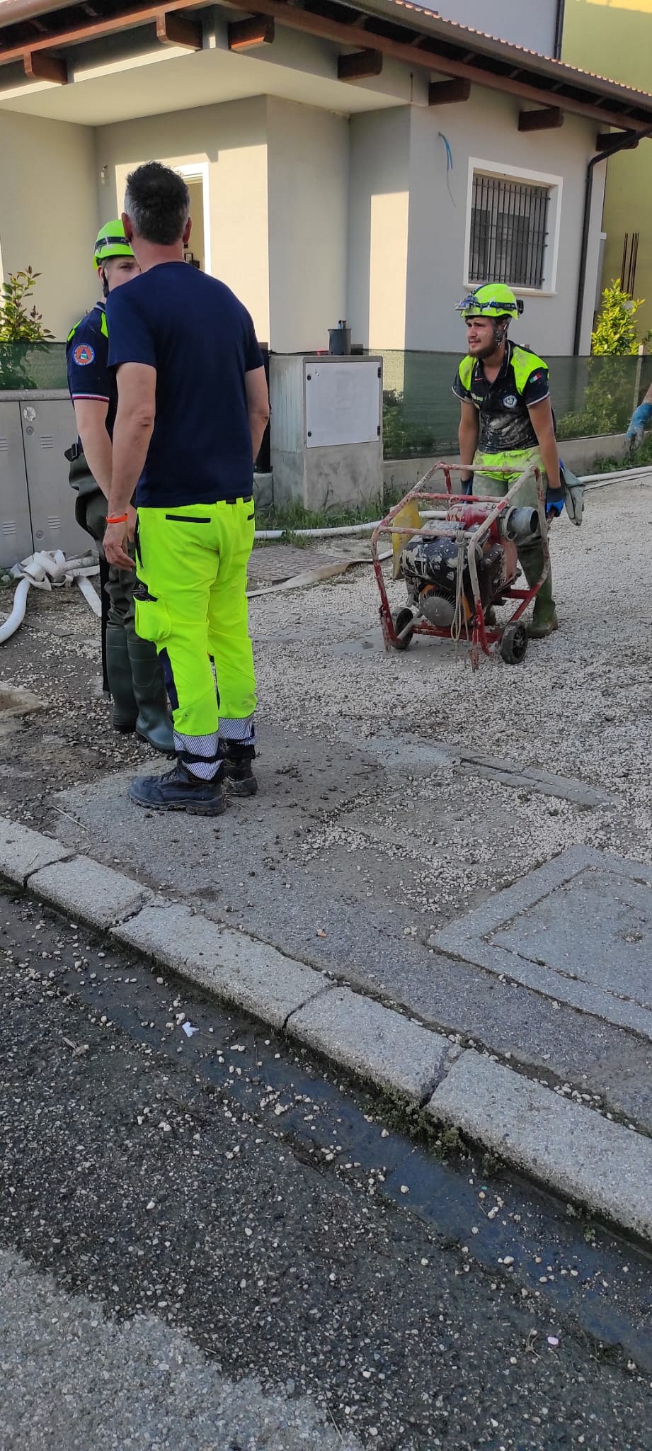 Foto 076 di 140